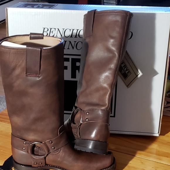Frye boots - Picture 3 of 7
